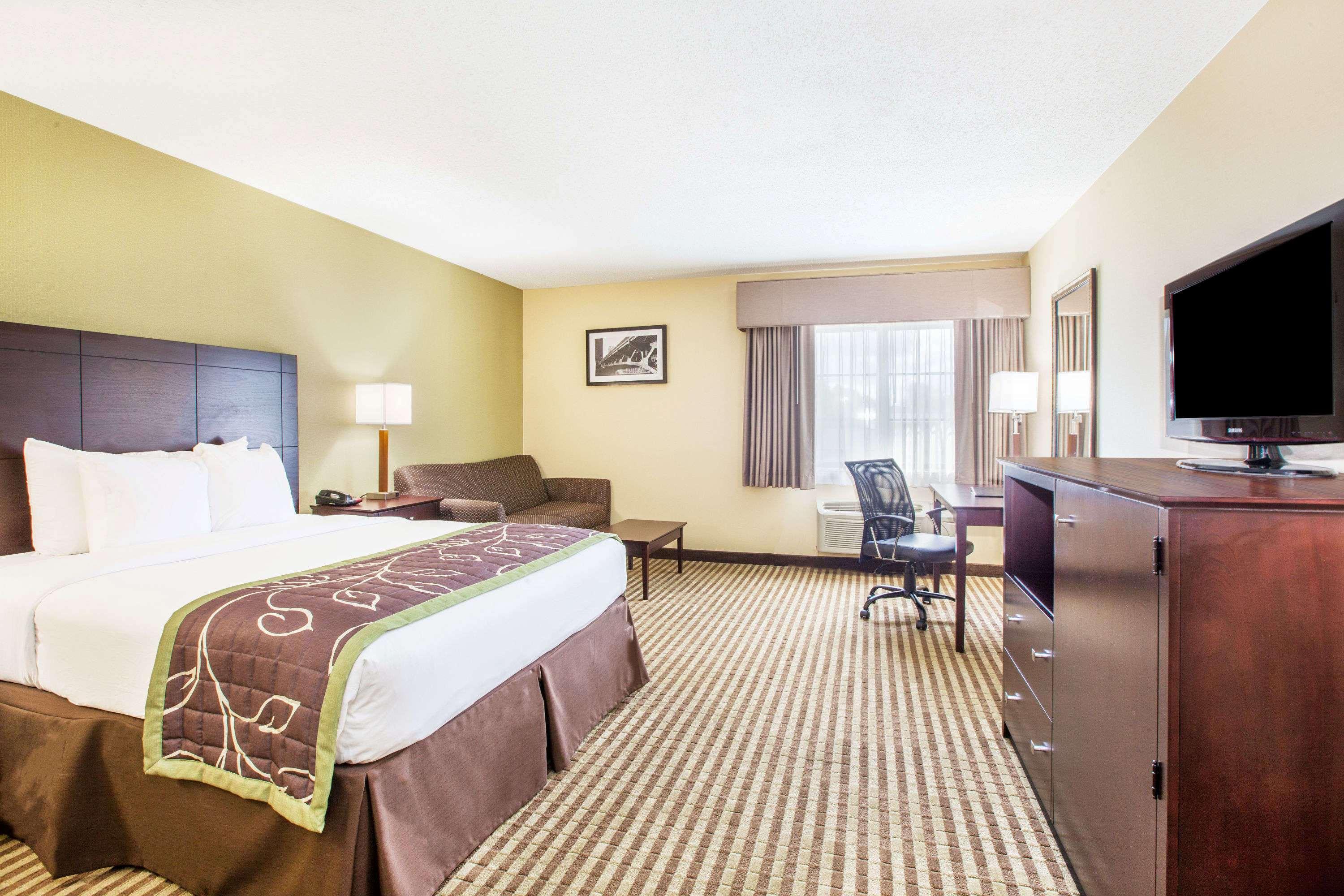 Days Inn By Wyndham Brewerton/ Syracuse Near Oneida Lake Zewnętrze zdjęcie