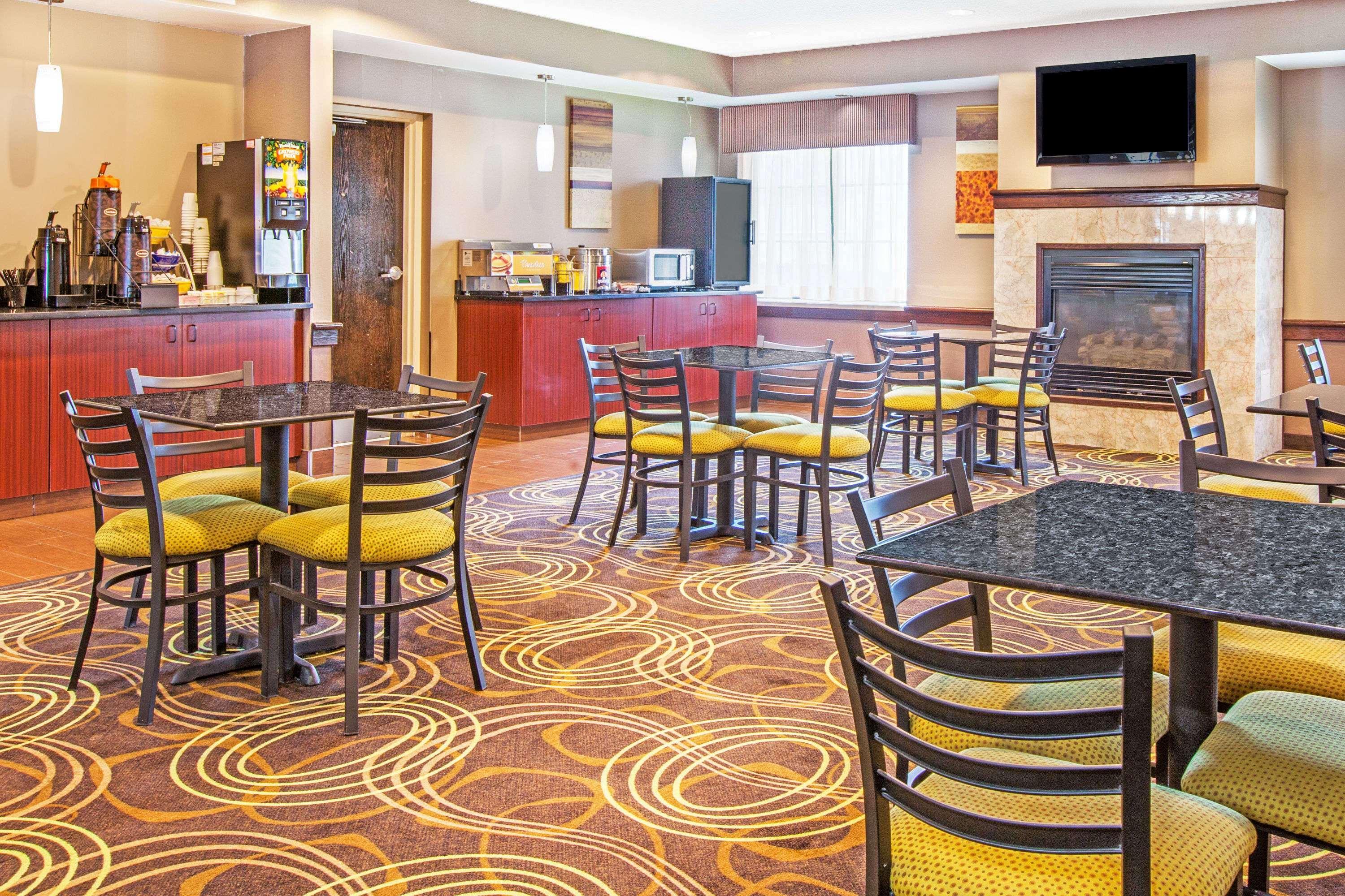 Days Inn By Wyndham Brewerton/ Syracuse Near Oneida Lake Zewnętrze zdjęcie